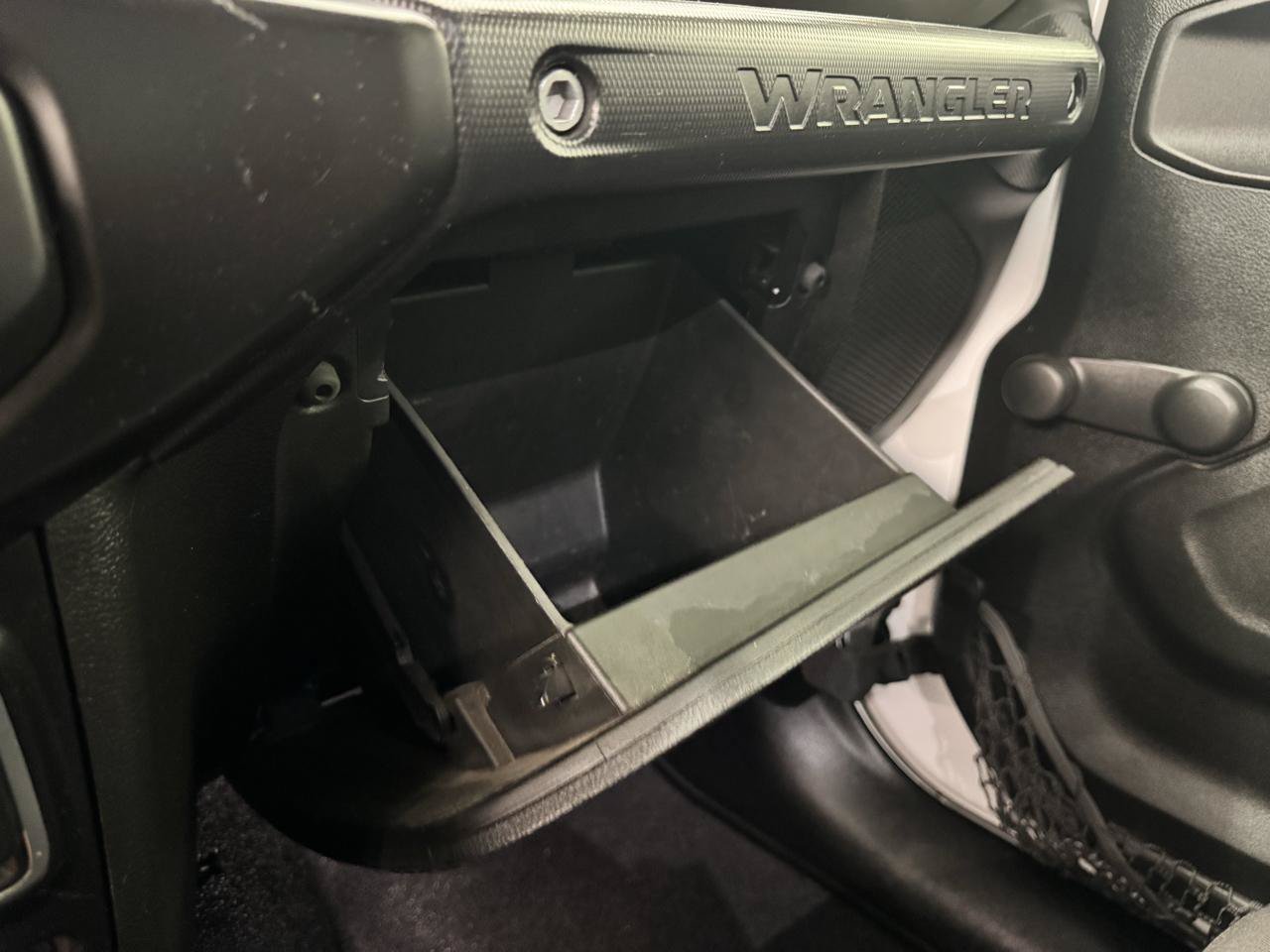 Used 2021 Jeep Wrangler Sport AWD/4WD image 24