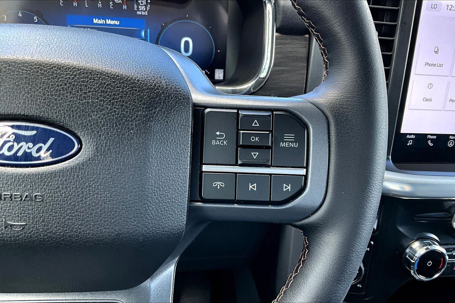 Used 2025 Ford F150 Lariat AWD/4WD image 41