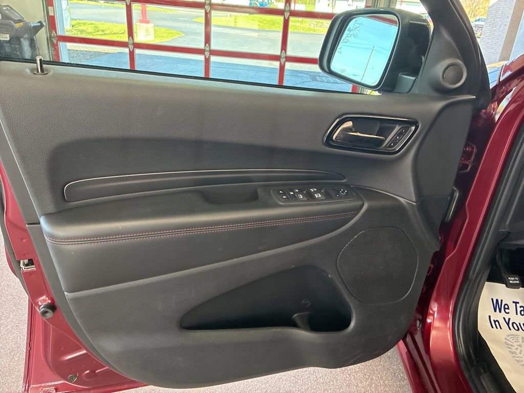 Certified 2022 Dodge Durango R/T w/ Blacktop Package AWD/4WD image 10