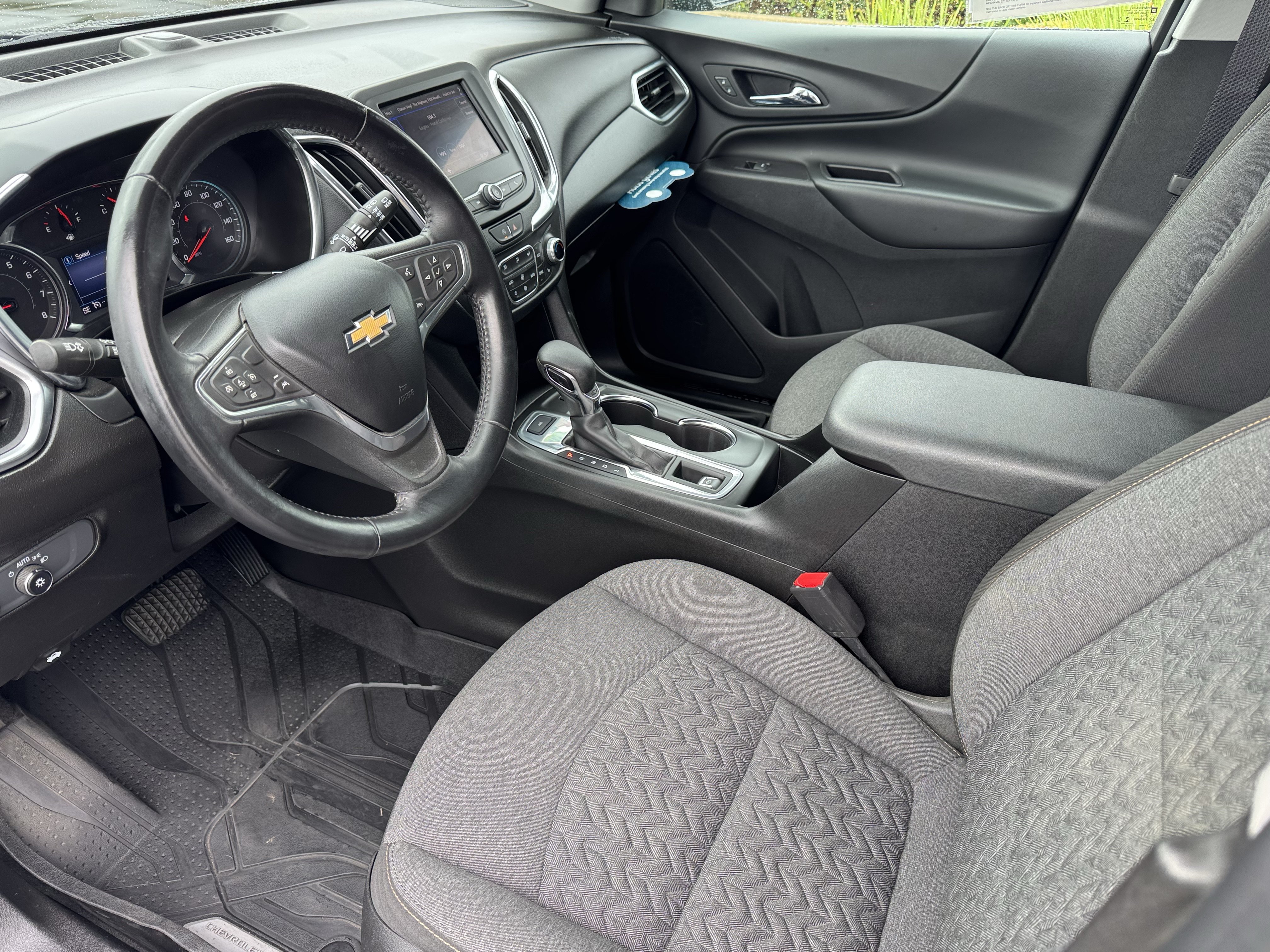Certified 2022 Chevrolet Equinox LT w/ Driver Convenience Package AWD/4WD image 9