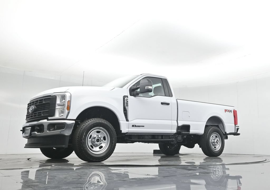 New 2026 Ford F350 XL w/ FX4 Off-Road Package AWD/4WD image 39