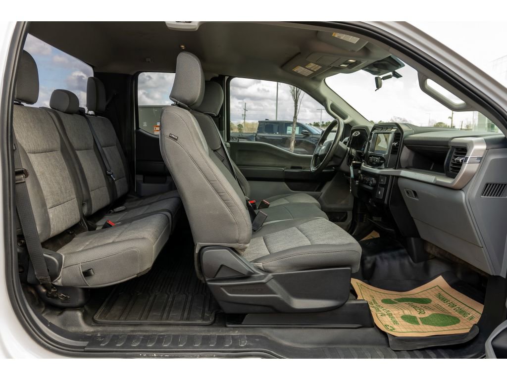 Used 2023 Ford F150 XL w/ Trailer Tow Package image 15