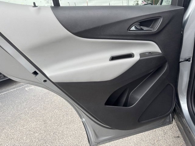 Used 2024 Chevrolet Equinox LT w/ LPO, Floor Liner Package FWD image 13