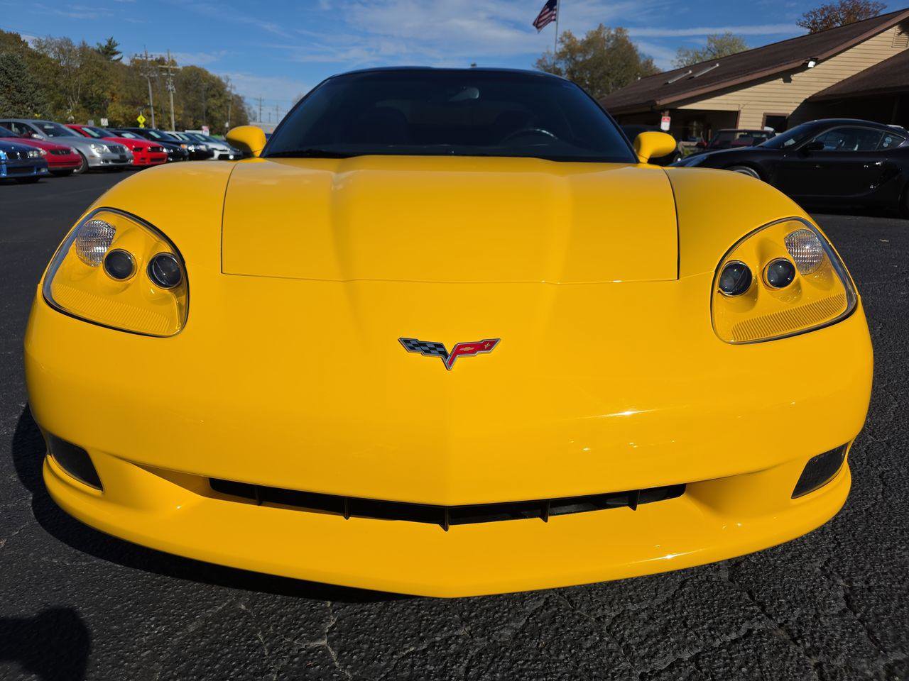 Used 2005 Chevrolet Corvette COUPE w/ Performance Handling Package image 12