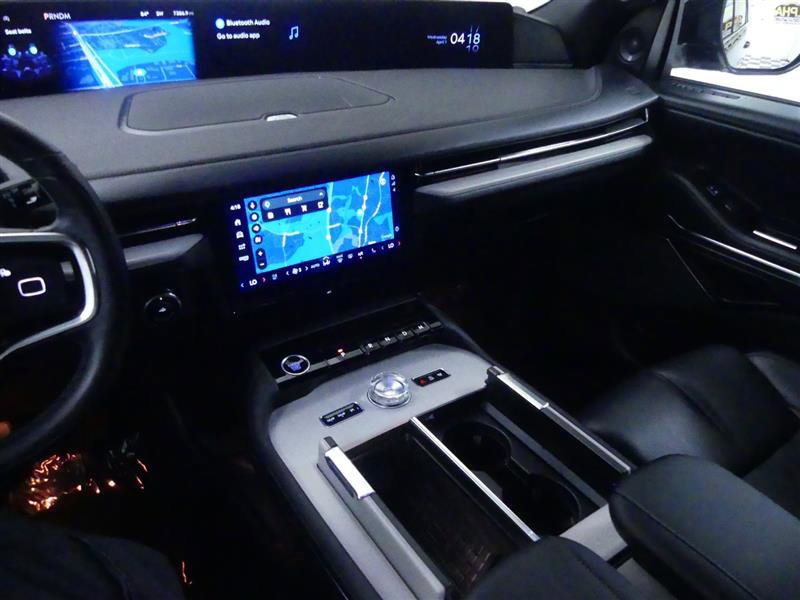 Used 2025 Lincoln Navigator Reserve w/ Jet Appearance Package image 22