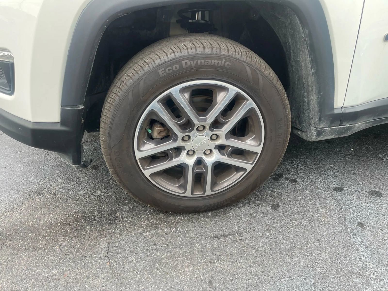 Used 2018 Jeep Compass Latitude w/ Popular Equipment Group image 11