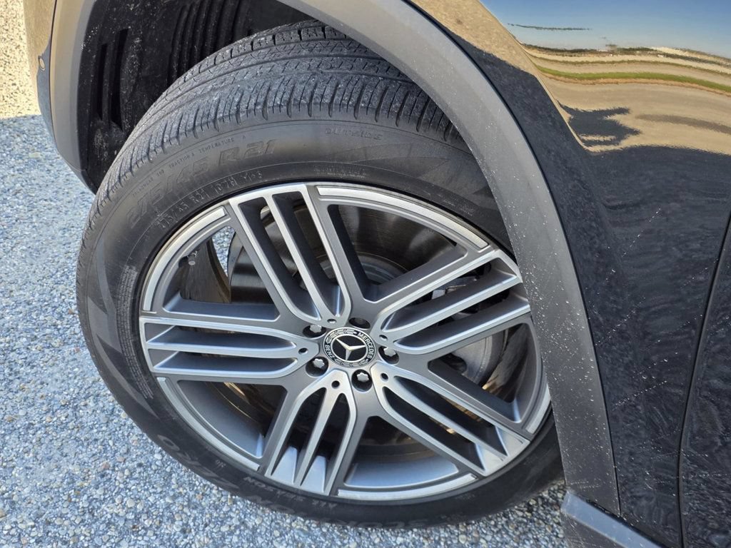 Used 2021 Mercedes-Benz GLS 450 4MATIC image 50