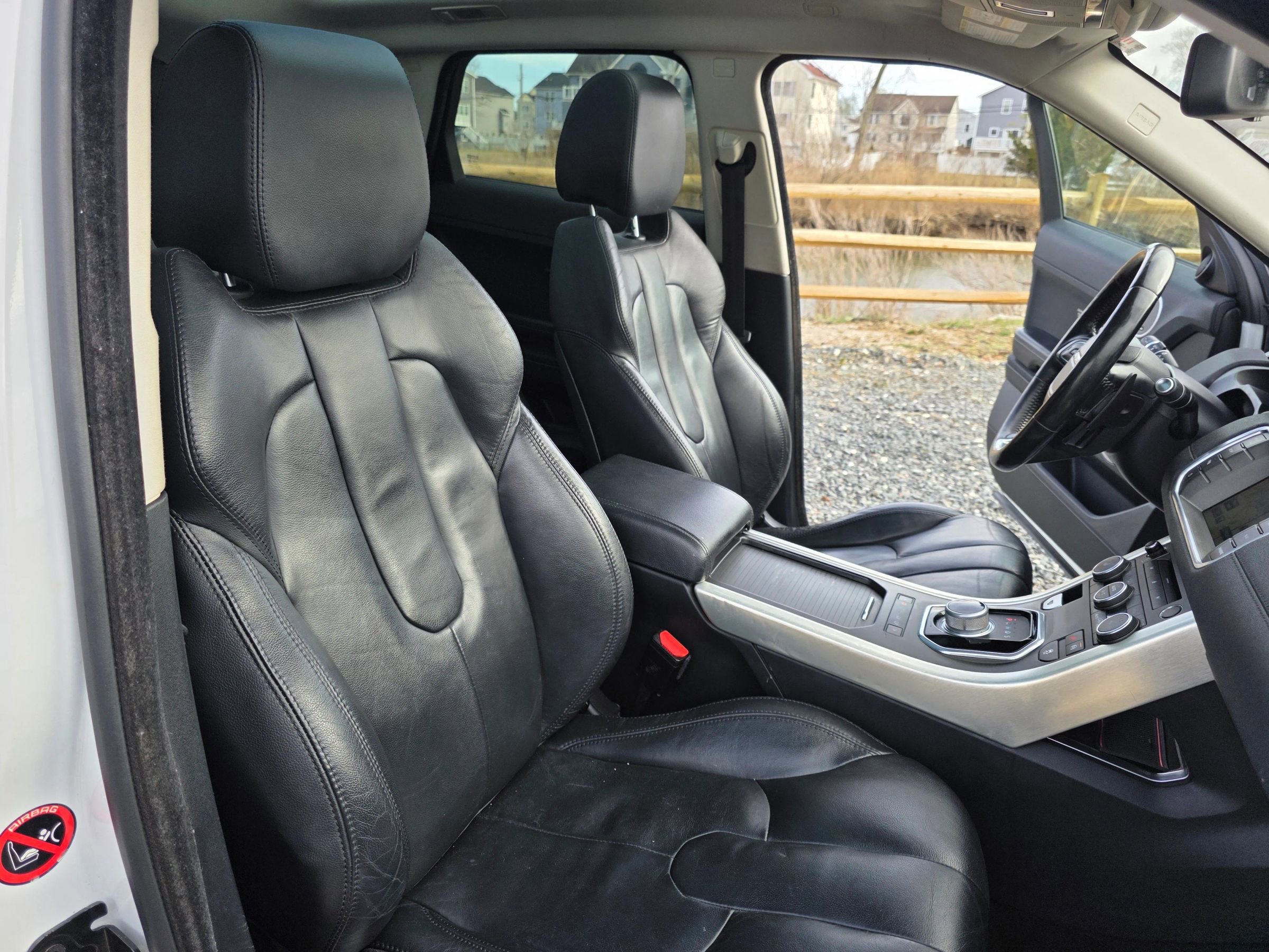 Used 2014 Land Rover Range Rover Evoque Pure Plus AWD/4WD image 17