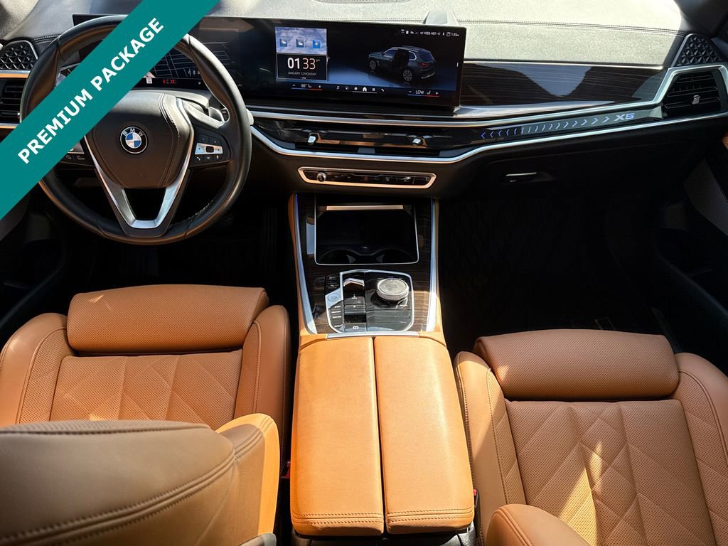 Used 2024 BMW X5 sDrive40i w/ Parking Assistance Package image 12