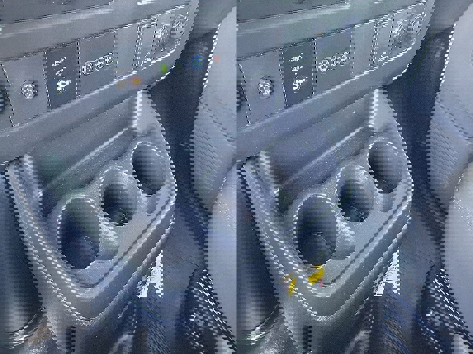 Used 2022 GMC Savana 3500 LS w/ Chrome Appearance Package image 23