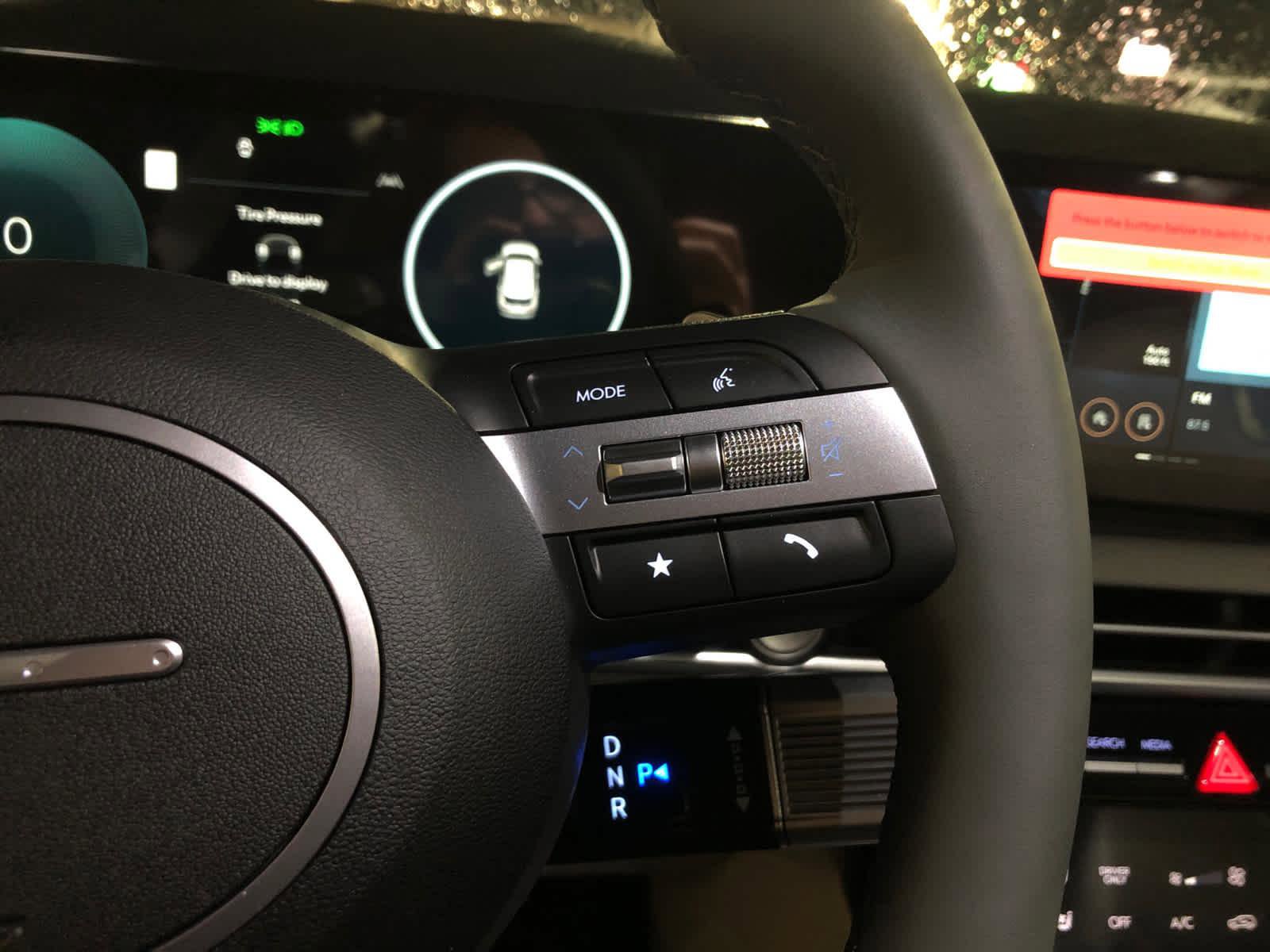 New 2026 Hyundai Tucson Limited image 9