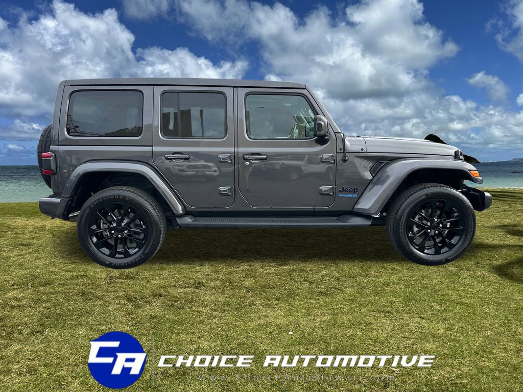 Used 2021 Jeep Wrangler Unlimited Sahara image 9