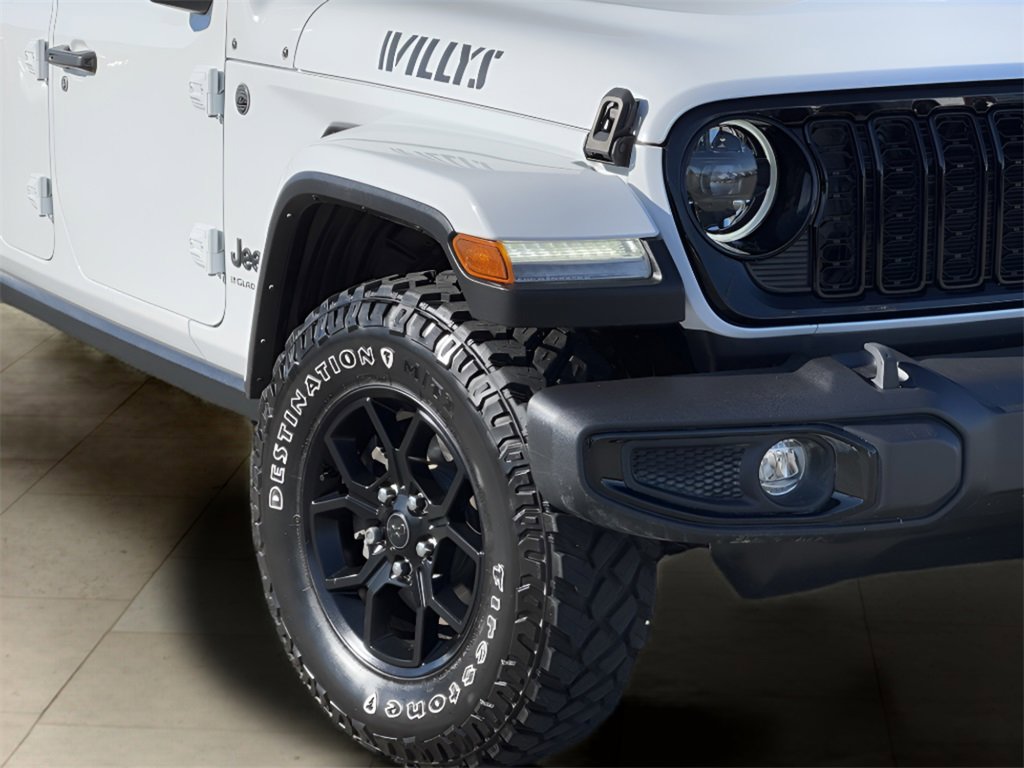 Used 2024 Jeep Gladiator Sport image 42