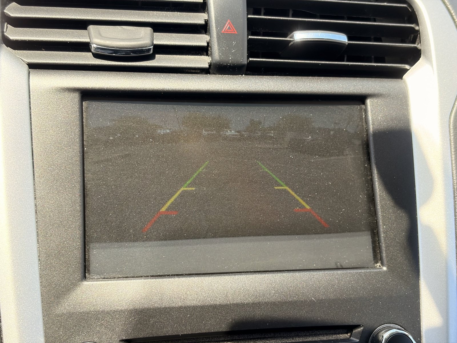 Used 2016 Ford Fusion SE FWD image 23