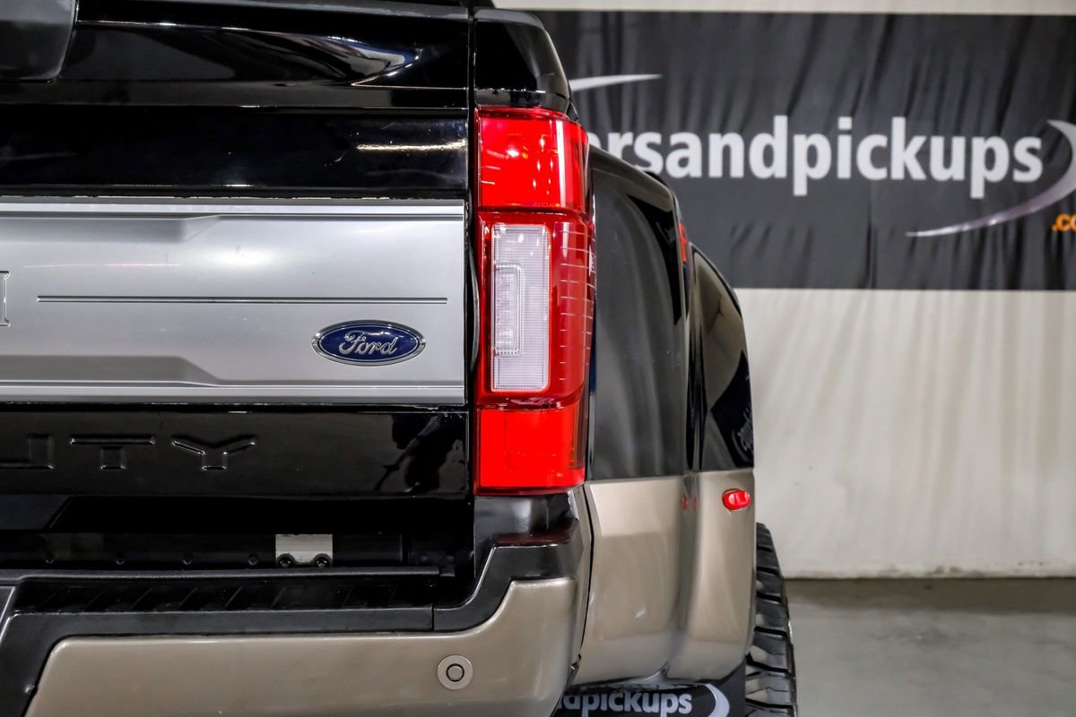 Used 2022 Ford F350 King Ranch image 42