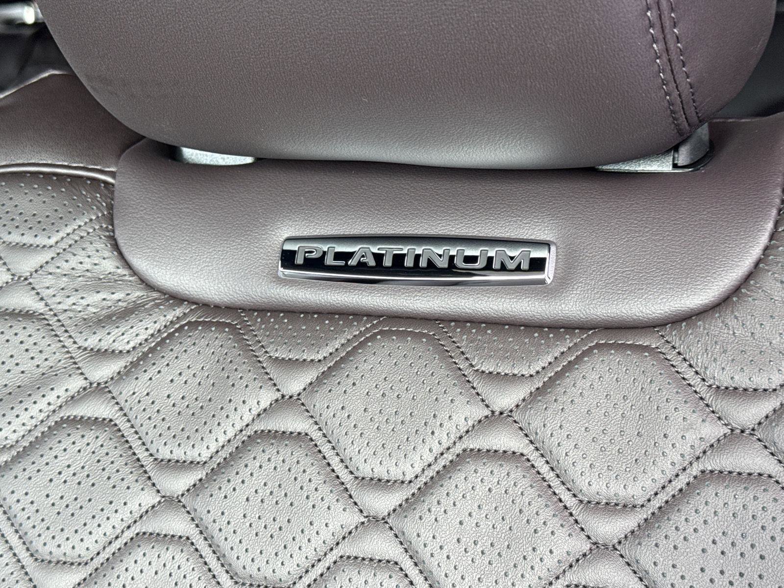 New 2026 Ford Explorer Platinum w/ LUX Leather Package image 17