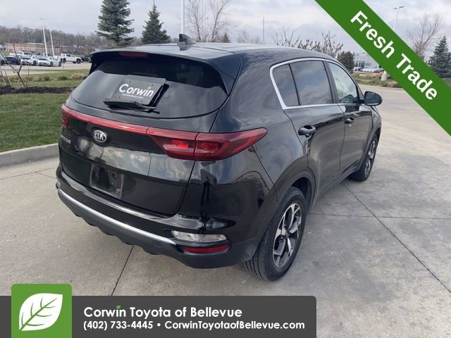Used 2022 Kia Sportage LX image 7