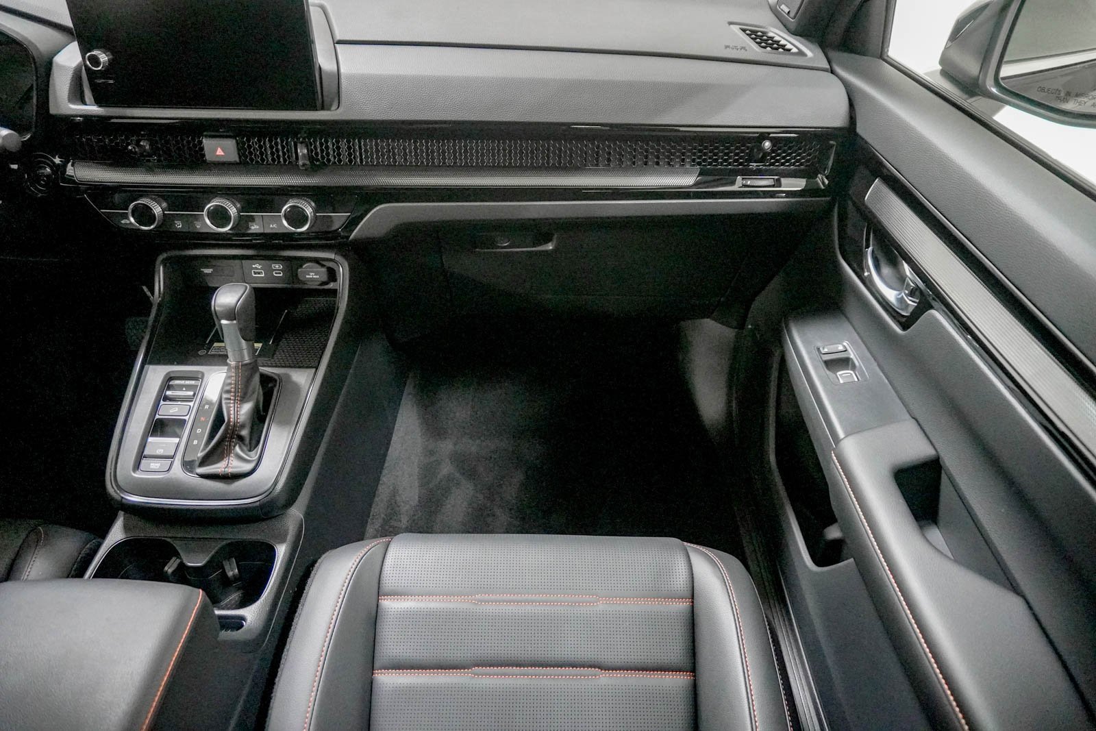 Certified 2025 Honda CR-V Sport Touring image 31