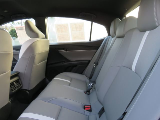 Certified 2026 Toyota Camry SE image 18