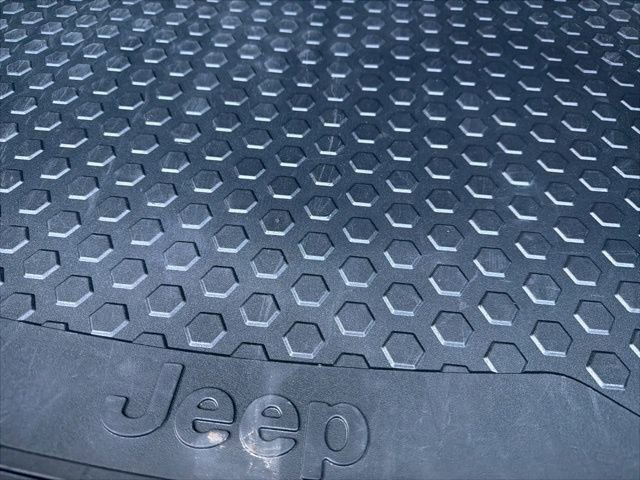 Used 2022 Jeep Compass Latitude w/ Convenience Group image 31