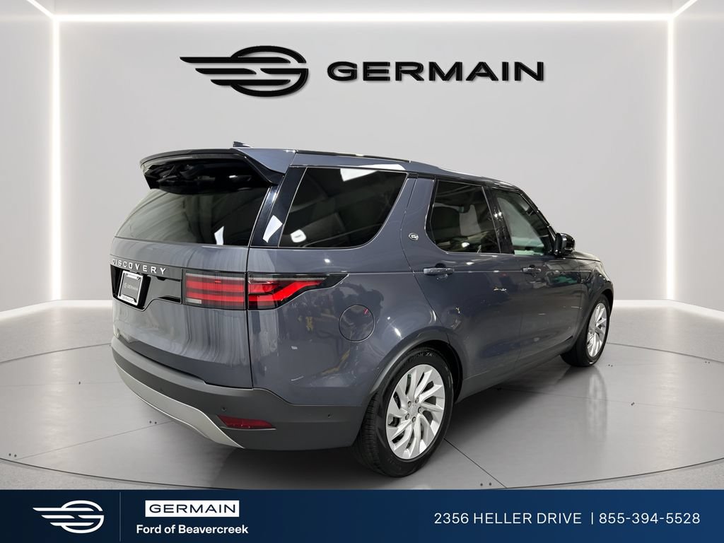 Used 2025 Land Rover Discovery S AWD/4WD image 8
