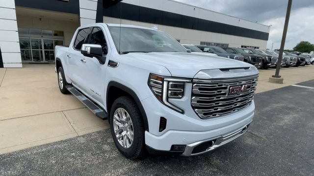 New 2026 GMC Sierra 1500 Denali w/ Technology Package AWD/4WD image 4