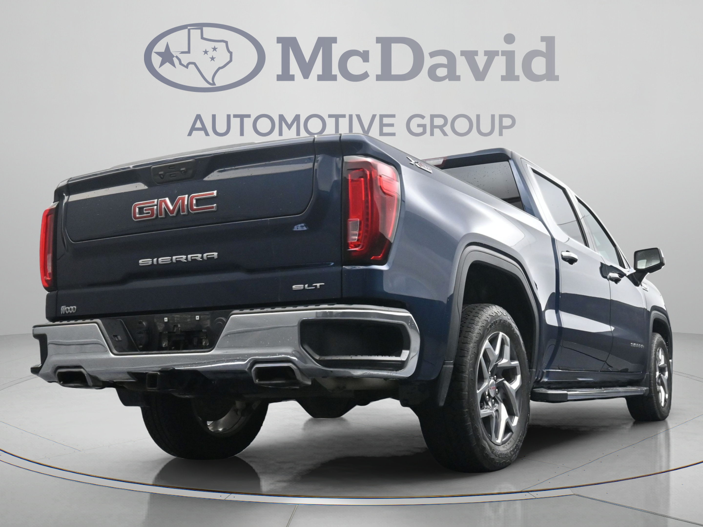 Used 2023 GMC Sierra 1500 SLT AWD/4WD image 30