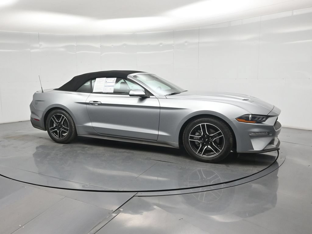 Certified 2022 Ford Mustang Premium RWD image 17