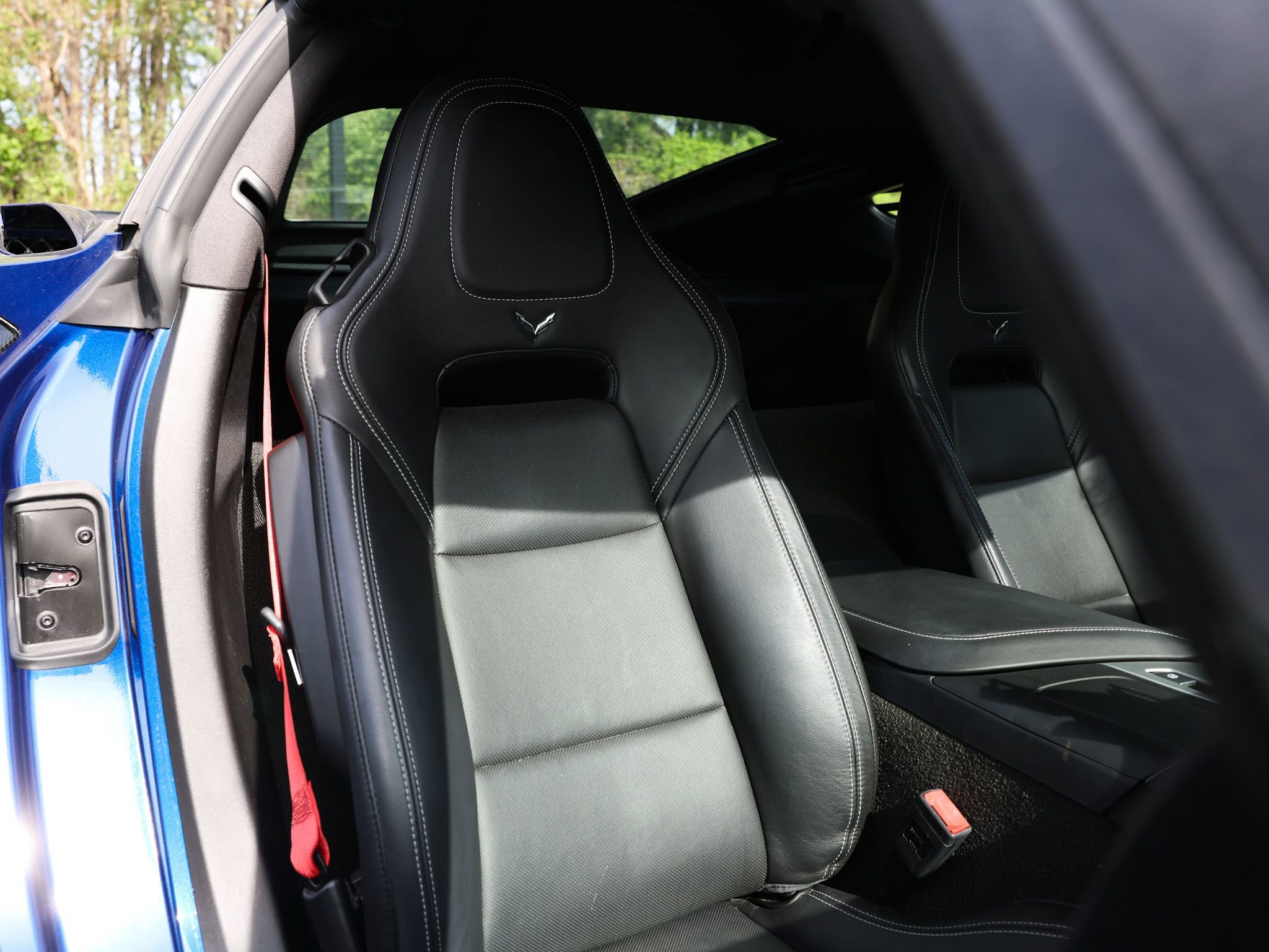 Used 2018 Chevrolet Corvette Grand Sport RWD image 3