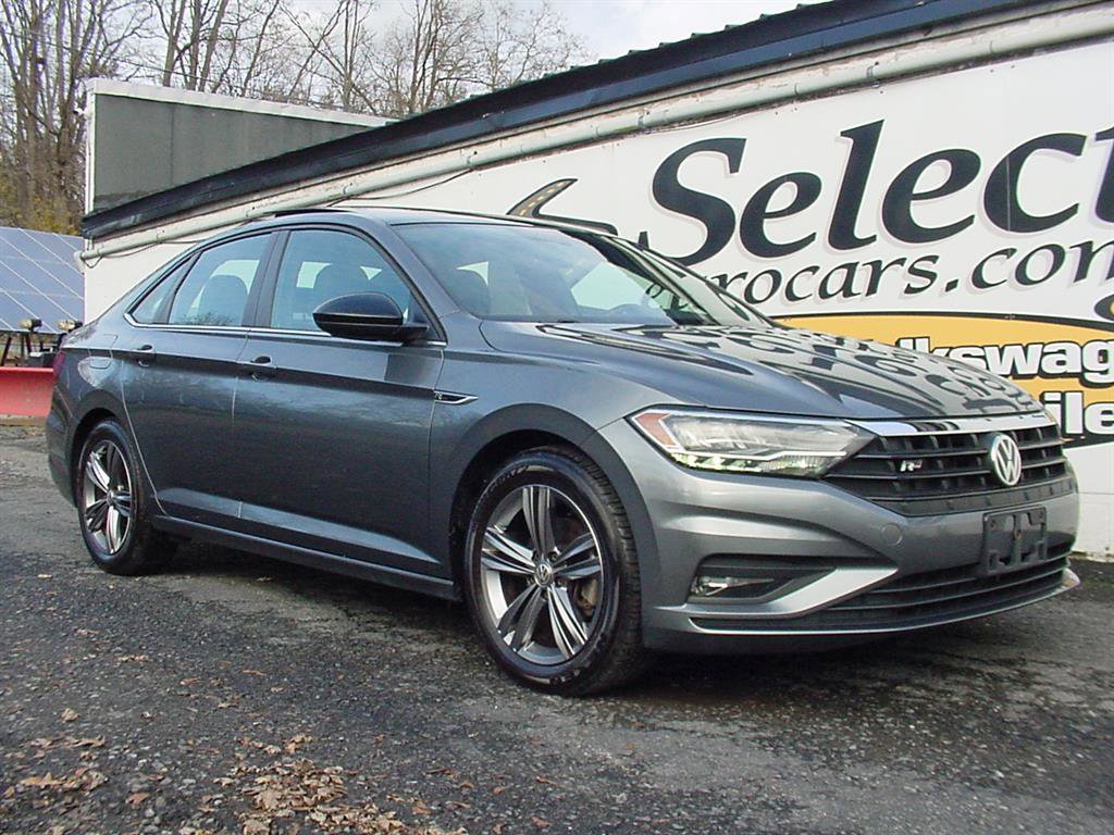 Used 2020 Volkswagen Jetta R-Line w/ R-Line Cold Weather Package image 1
