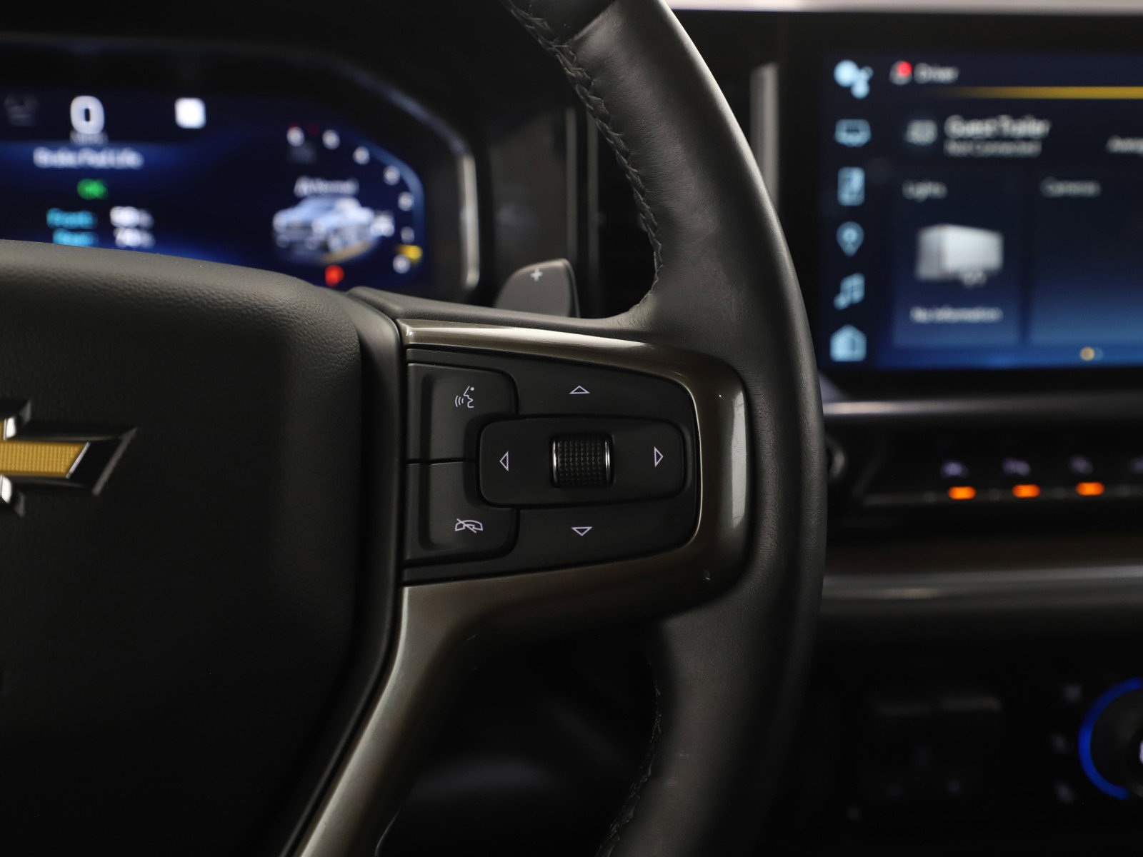 Used 2022 Chevrolet Silverado 1500 High Country w/ High Country Premium Package image 27