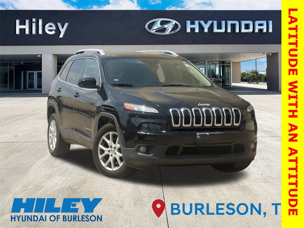 Used 2016 Jeep Cherokee Latitude w/ Comfort & Sound Group