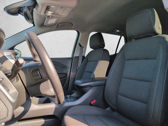 Used 2022 GMC Terrain SLE w/ Driver Convenience Package FWD image 15