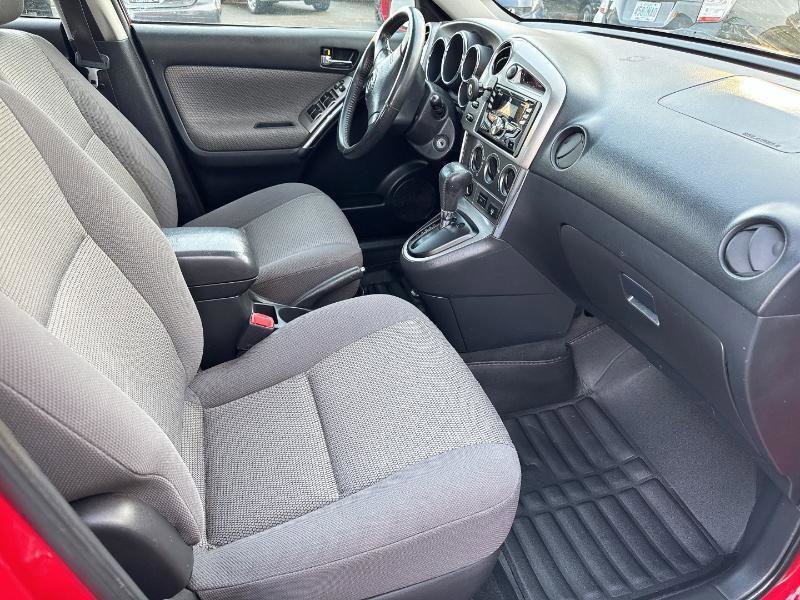 Used 2007 Toyota Matrix FWD image 6