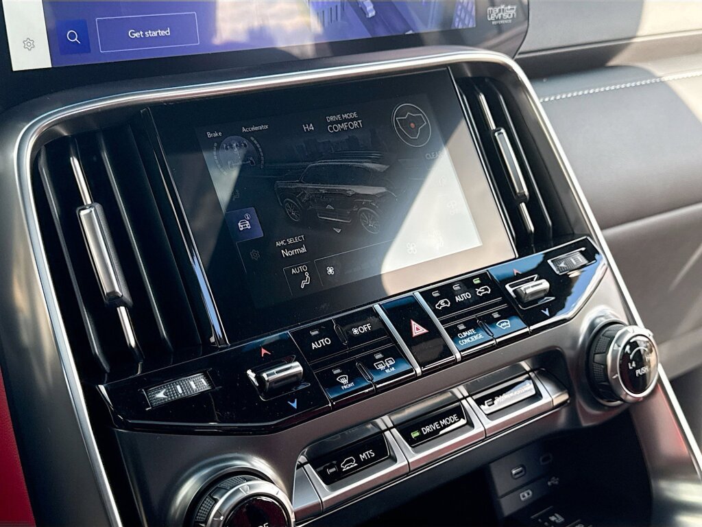 New 2025 Lexus LX 700h F Sport image 11