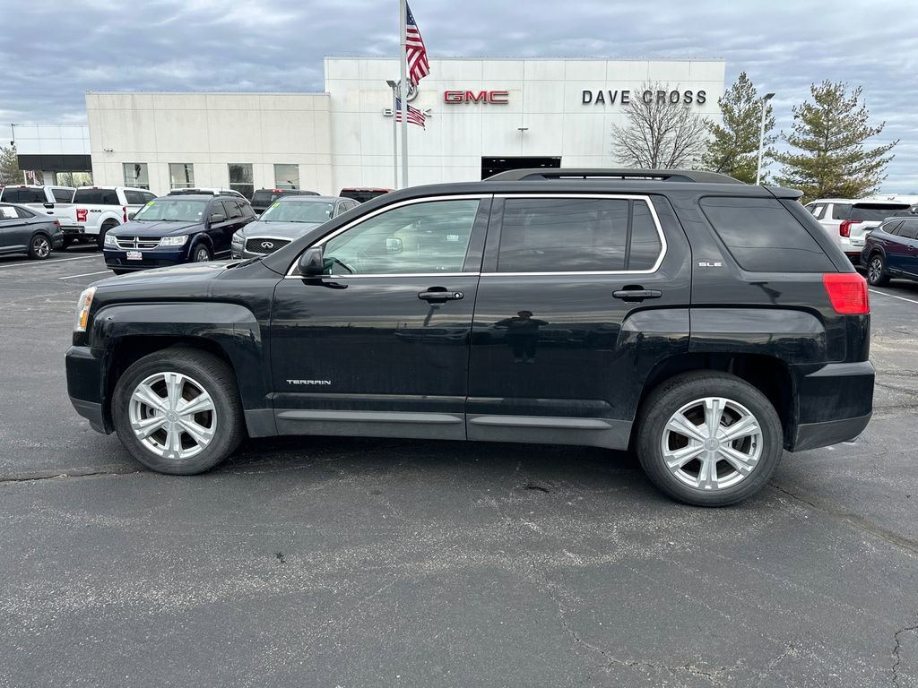 Used 2017 GMC Terrain SLE w/ Technology Package image 11