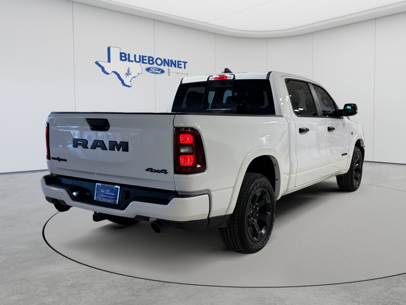 Used 2026 RAM 1500 Lone Star AWD/4WD image 5