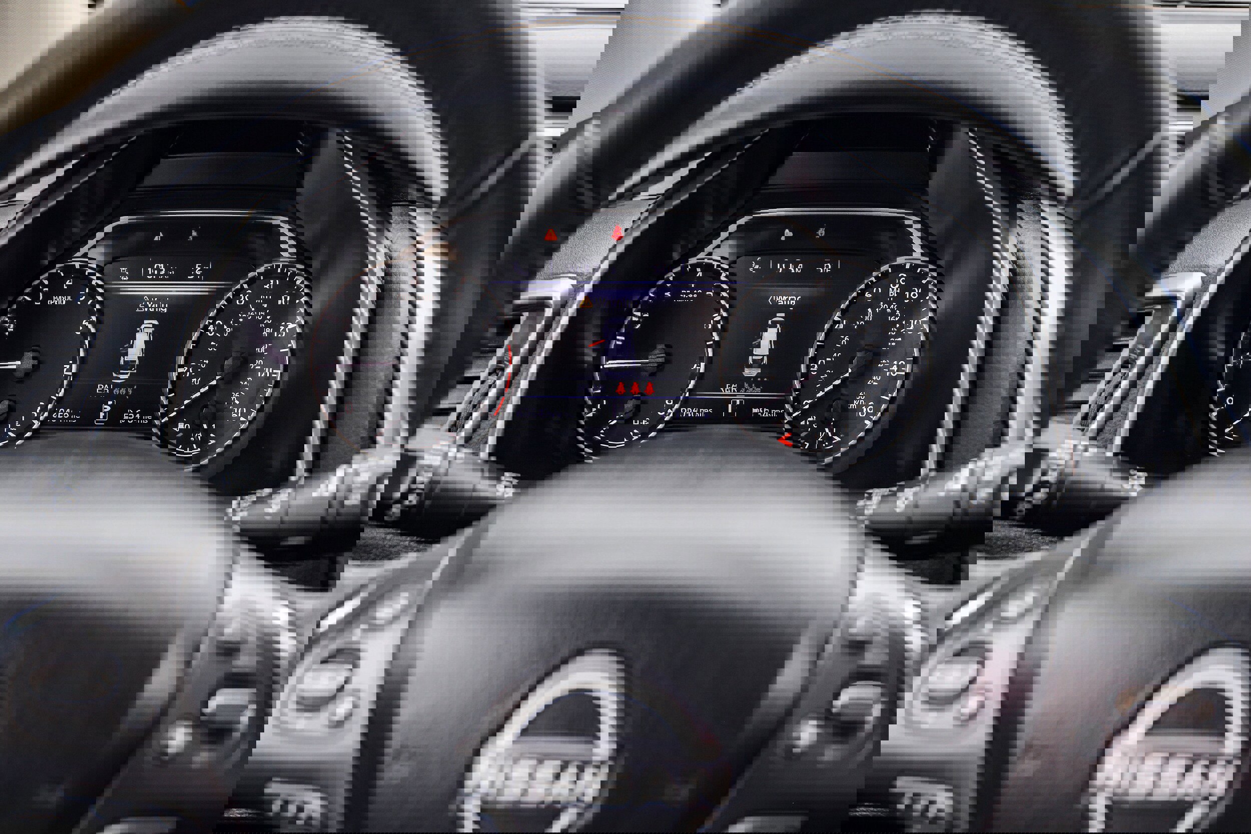 Used 2023 Nissan Murano SV image 17