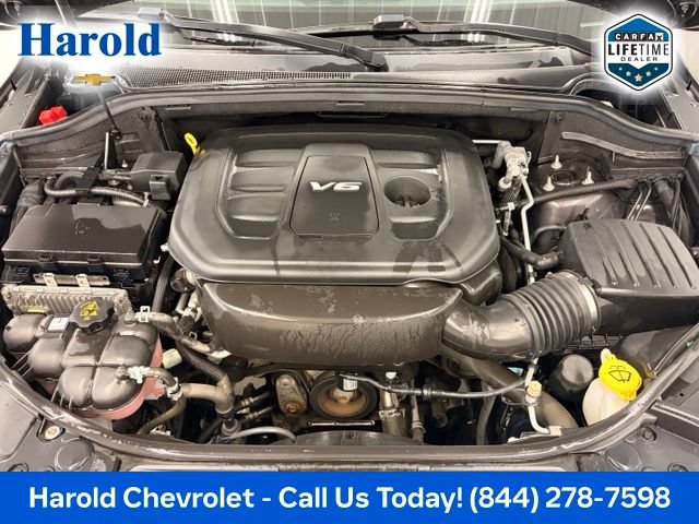 Used 2019 Jeep Grand Cherokee Laredo w/ Security & Convenience Group AWD/4WD image 18