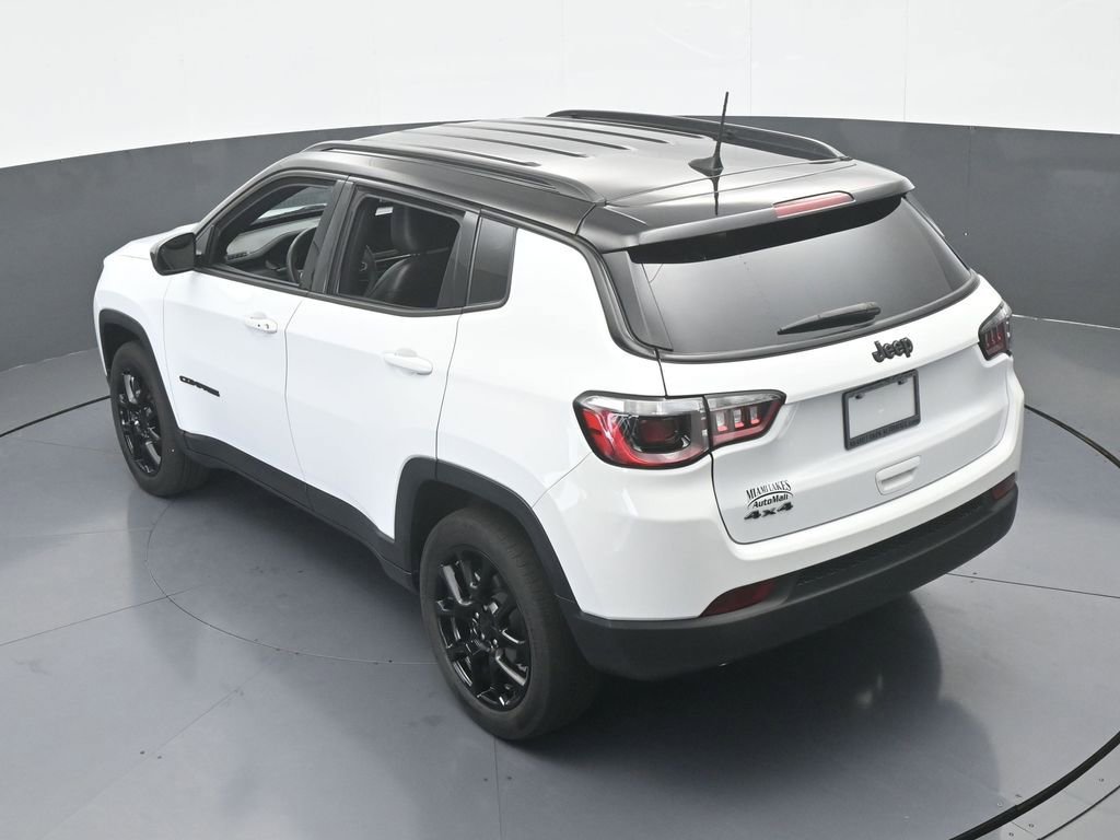 Used 2023 Jeep Compass Altitude image 48