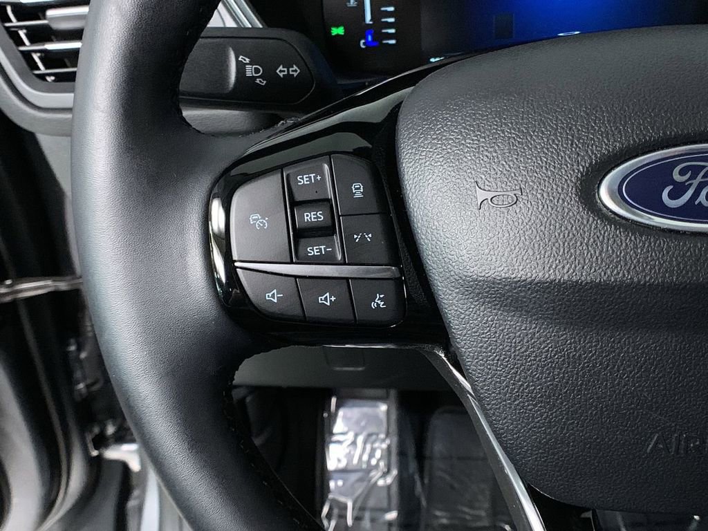 Used 2024 Ford Escape SE FWD image 21