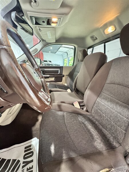 Used 2016 RAM 2500 SLT w/ Popular Equipment Group AWD/4WD image 9