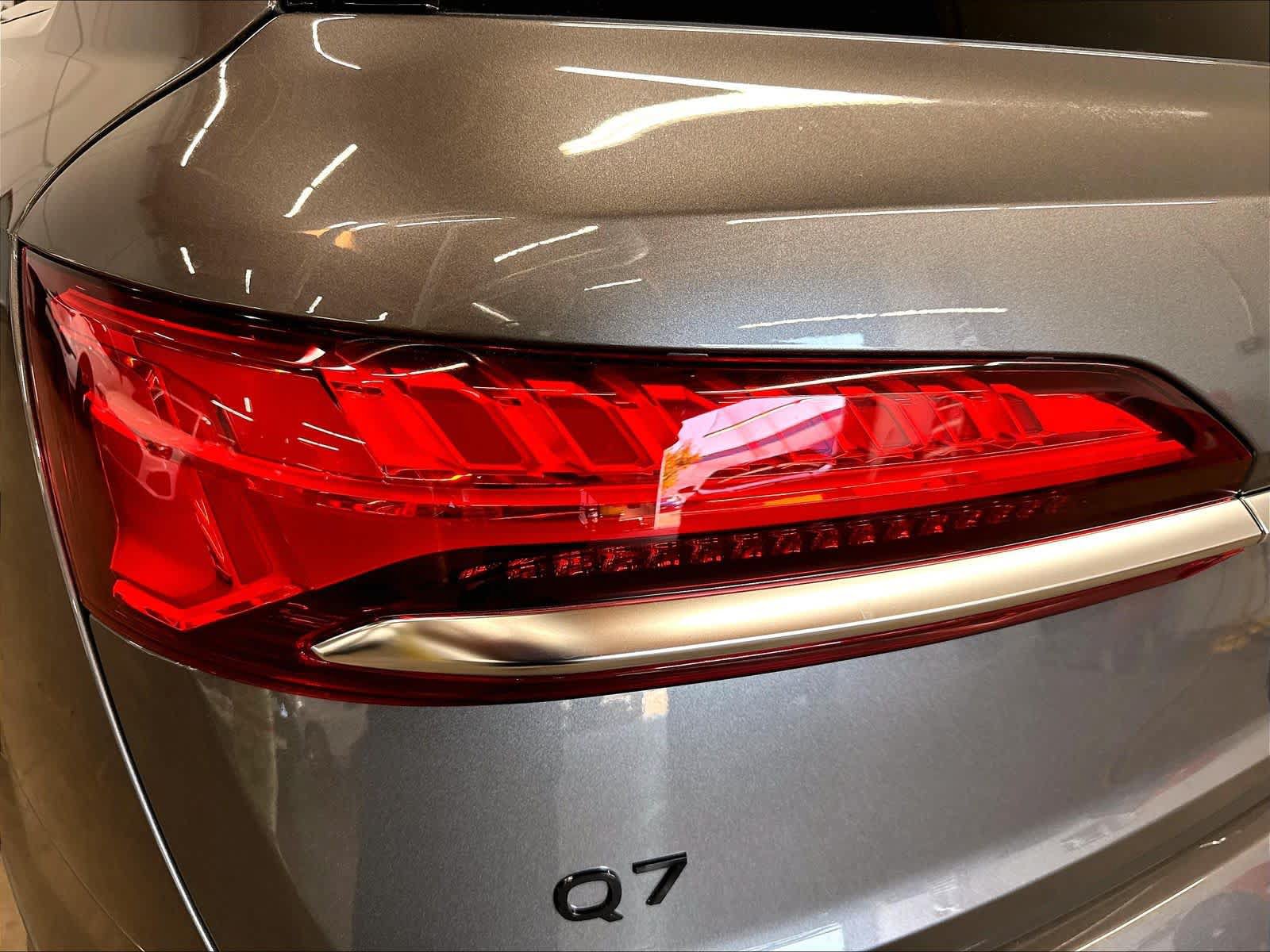 Certified 2026 Audi Q7 2.0T Premium AWD/4WD image 31