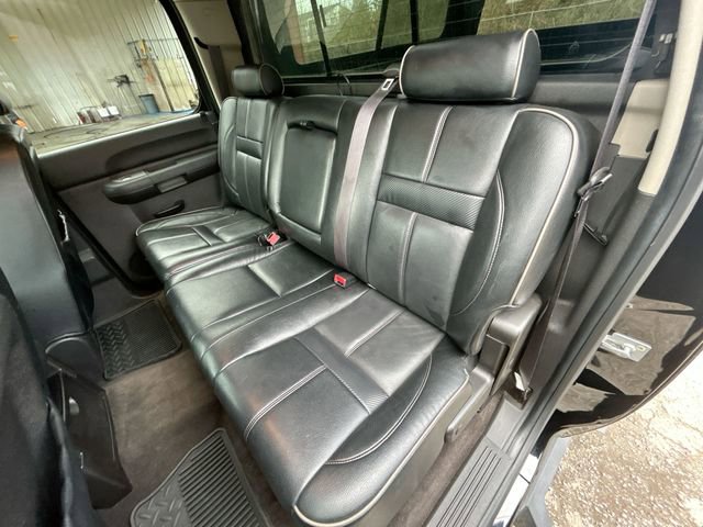 Used 2013 Chevrolet Silverado 2500 LT w/ Interior Plus Package image 20