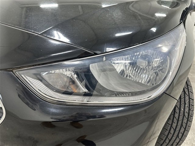 Used 2019 Hyundai Accent SE image 11