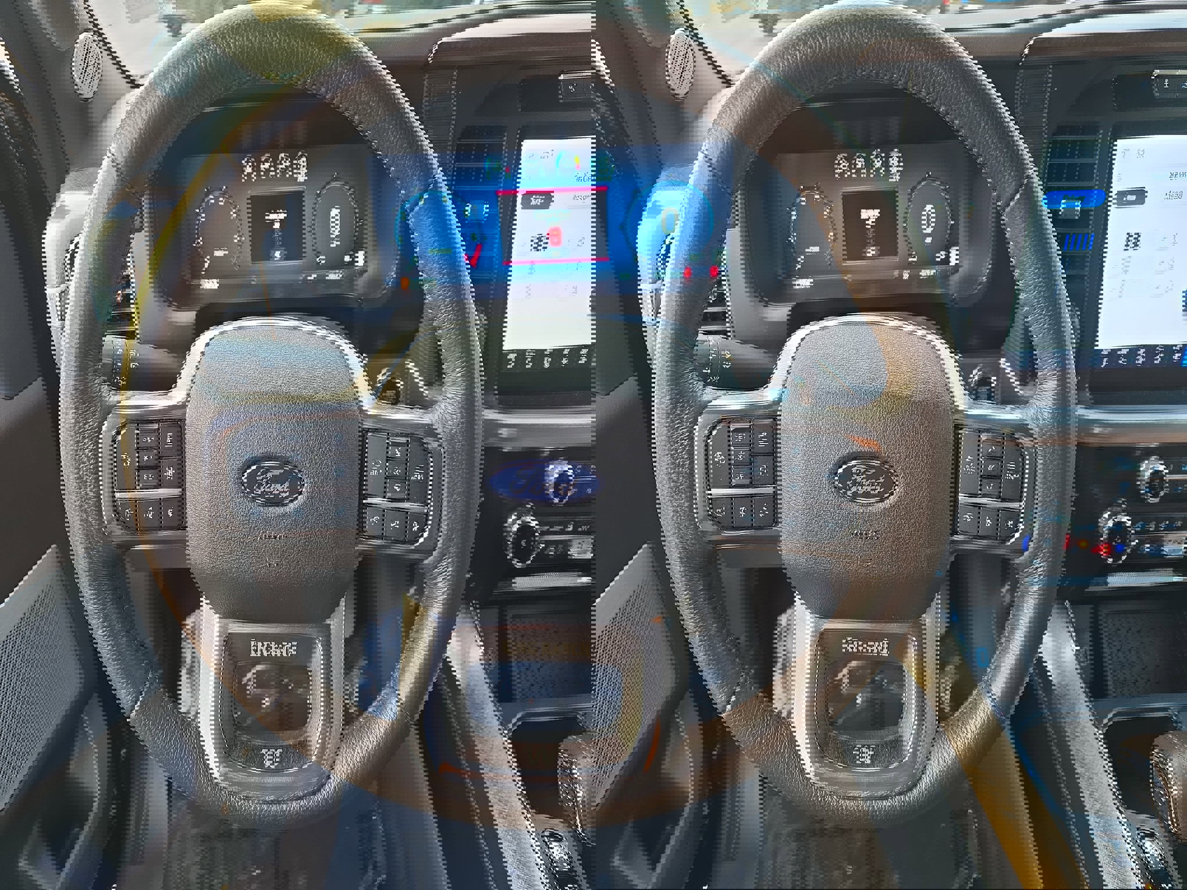 Used 2024 Ford F150 King Ranch w/ FX4 Off-Road Package image 17