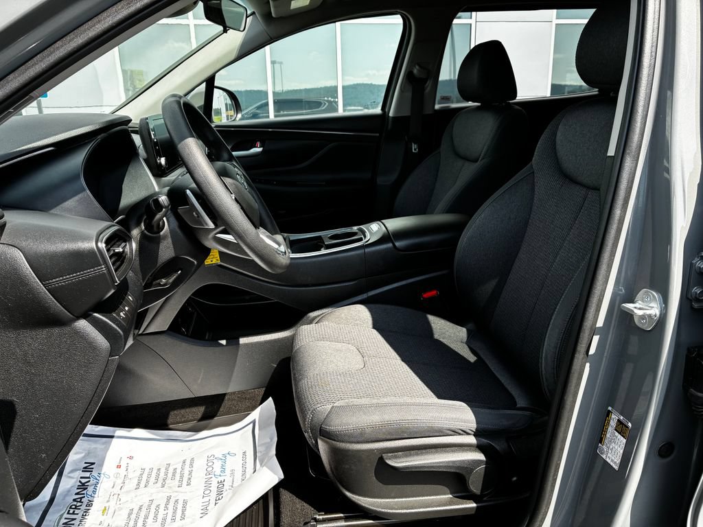 Used 2023 Hyundai Santa Fe SE AWD/4WD image 8