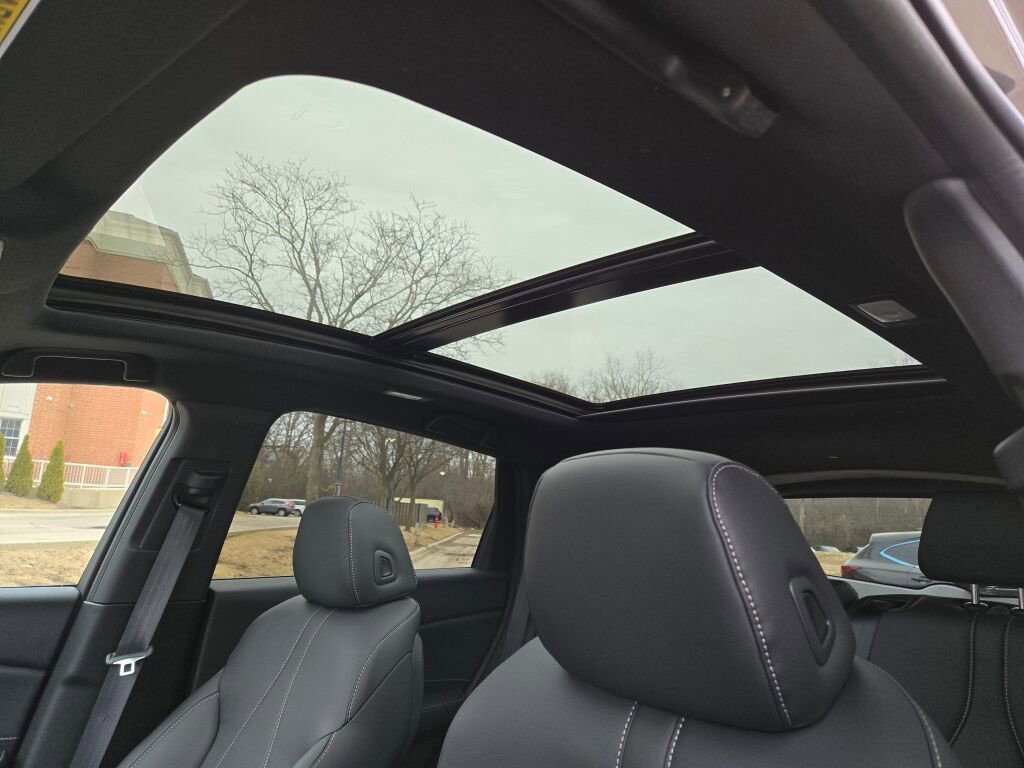 New 2026 Acura RDX SH-AWD image 25