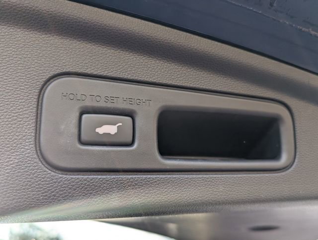 Certified 2023 Acura MDX FWD w/ Technology Package image 16