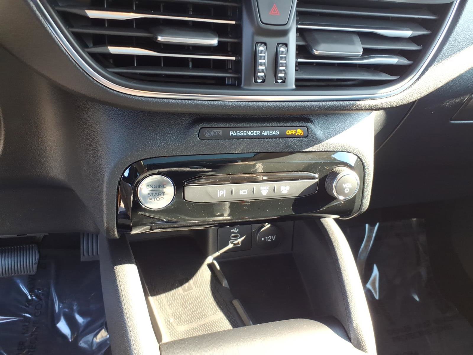 Used 2026 Ford Escape Platinum w/ Premium Technology Package AWD/4WD image 20